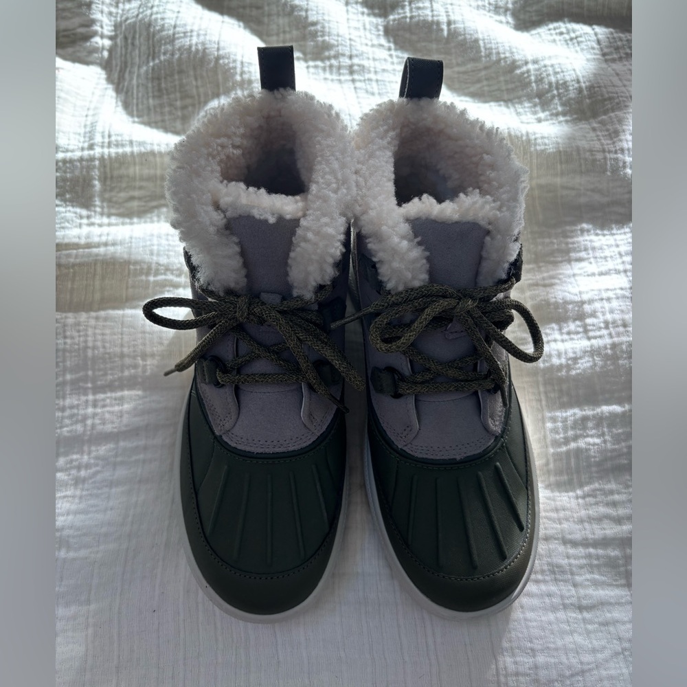 Nike Woodside Chukka 2 Women’s boot Size 8.5 - Picture 2 of 5